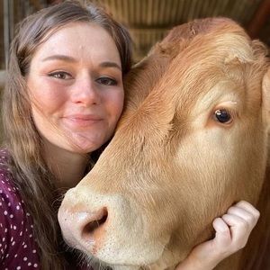 Meet your Posher, Hazel